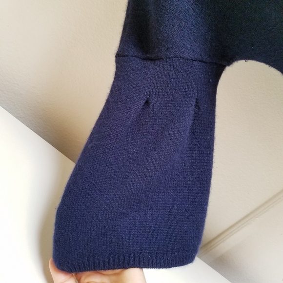 Vince Cashmere Flare sleeve Cardigan Small‎ - Picture 7 of 8